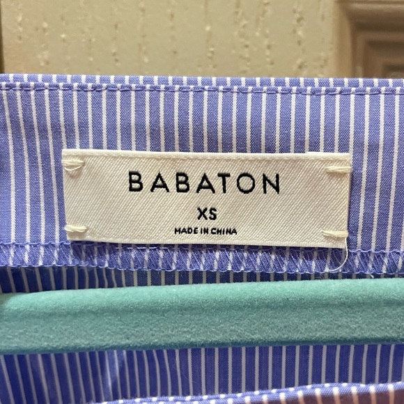 New Babaton off the shoulder blouse - Picture 7 of 8